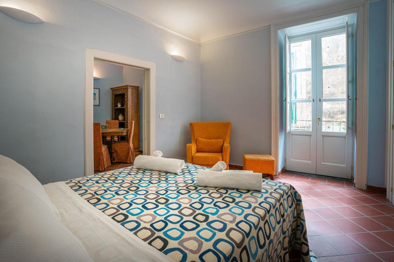 I Tre Balconi Di Via Roma Apartment Сиракузы Экстерьер фото
